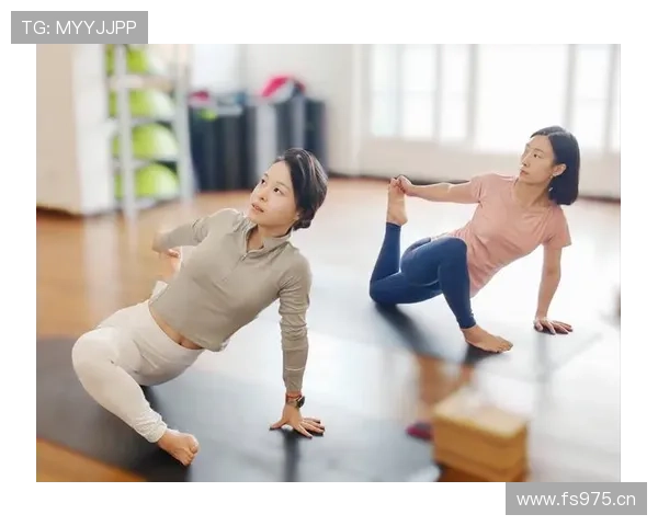 刘璇退役后住进别墅，每天五点起床练瑜伽，这自律谁顶得住